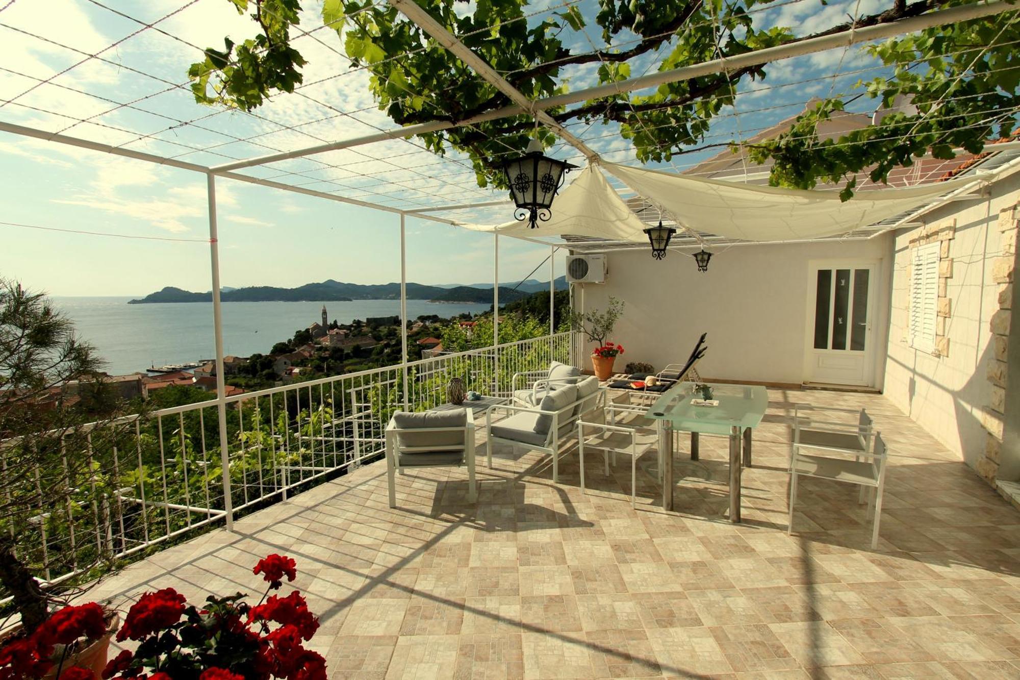 Apartments Cervelin Lopud Exterior photo