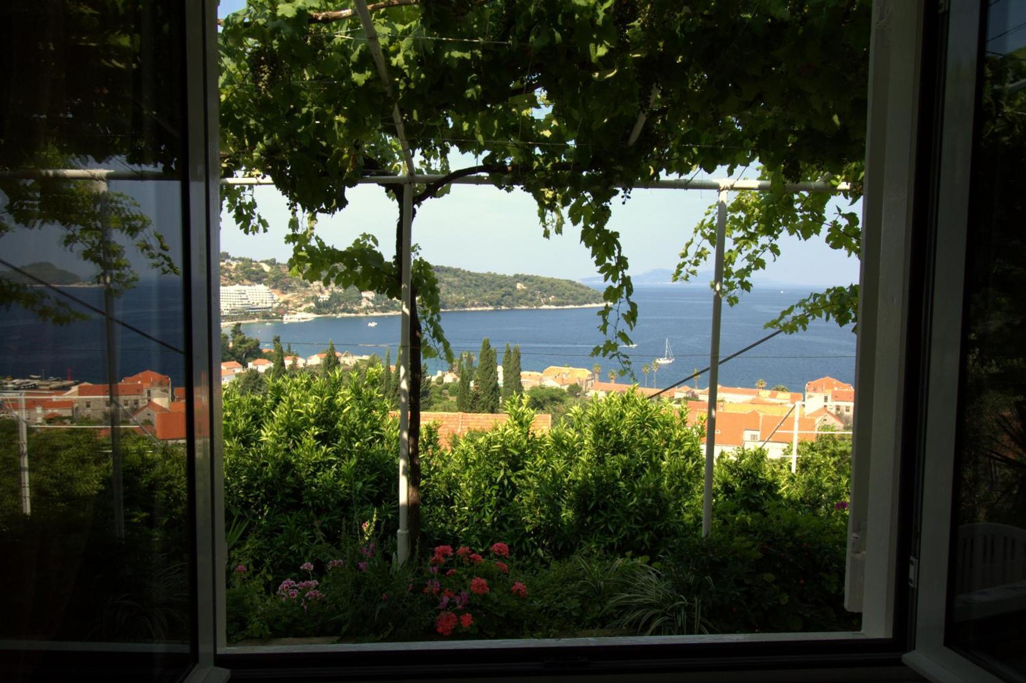 Apartments Cervelin Lopud Exterior photo